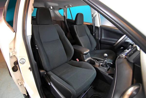 From Dust to Shine: Comprehensive Interior Car Cleaning Solutions